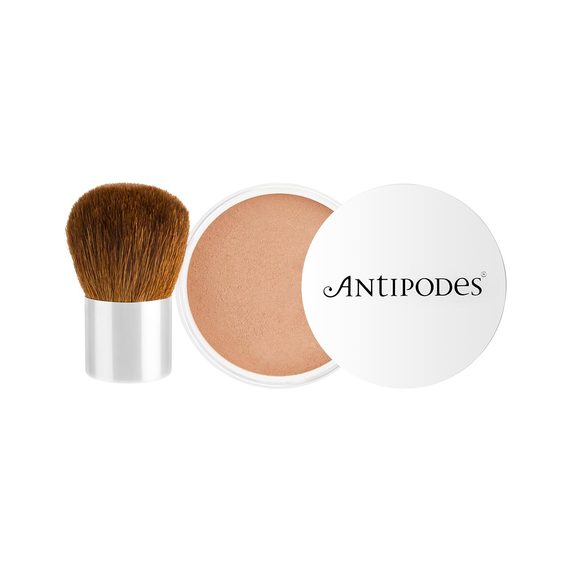 Fly Buys: Antipodes Mineral Foundation + Kabuki Brush