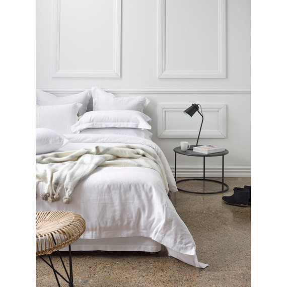 Fly Buys Thread Design White Linen Duvet Set